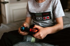 巣ごもりでゲームの時間増加、子供たちの成長に良い？悪い？米メディアで議論勃発 画像