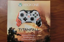 『Titanfall』仕様限定版Xbox Oneコントローラー開封レポ ― こだわり溢れるユニークなデザイン！ 画像