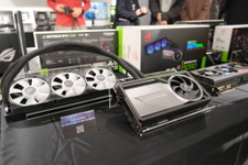 超高難度、「マザボ神経衰弱」とは…！？ハイブリッド簡易水冷式のRTX 5090グラフィックカードも展示！ASUSの新製品イベントレポ 画像