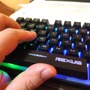 【珍ハードウェア開拓記】インドネシアで見つけた謎のローカルメーカー「REXUS」の激安ゲーミングキーボードを衝動買い！ 謳い文句の割にはまさかの中国製