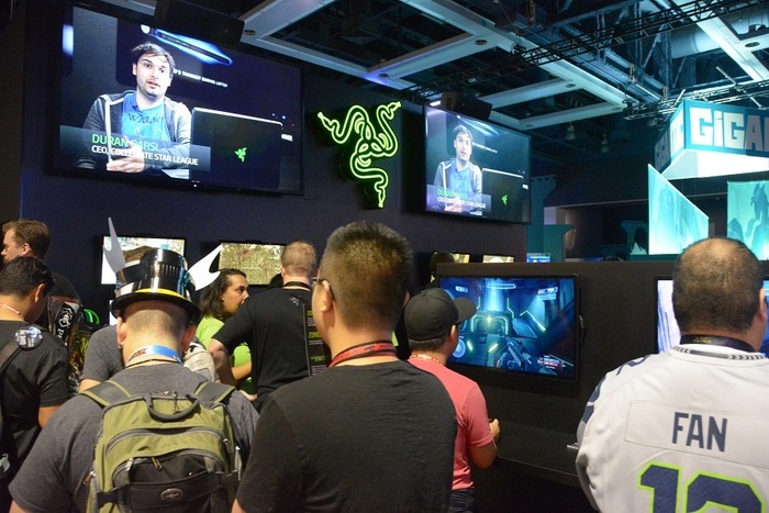 【PAX Prime 2015】最新GPUやSteam Machineなど多くのPCゲーム向けデバイスが展示された企業ブースをレポート