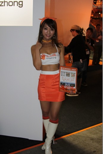 【TGS 15】遂に最終日！疲れた身体も元気いっぱいにしてくれる美女たち ー どどーんと大放出！