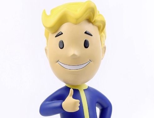 『Fallout 76』全長38cmのVault-boyボブルヘッドが海外で発売、通常版より3倍巨大なメガサイズ！