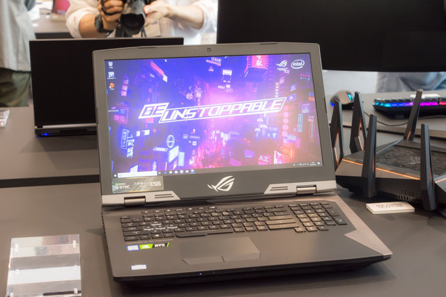 「DeToNator」代表・江尻勝氏とStreamer・YamatoN氏がASUS JAPANの新製品発表会でゲーミングPCとe-Sportsの今を語る