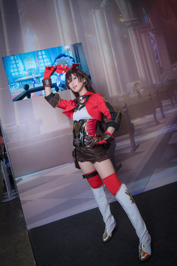 「東京ゲームショウ2019」百花繚乱の企業ブース美女コスプレイヤーまとめ【写真157枚】