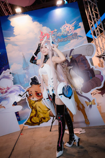 「東京ゲームショウ2019」百花繚乱の企業ブース美女コスプレイヤーまとめ【写真157枚】