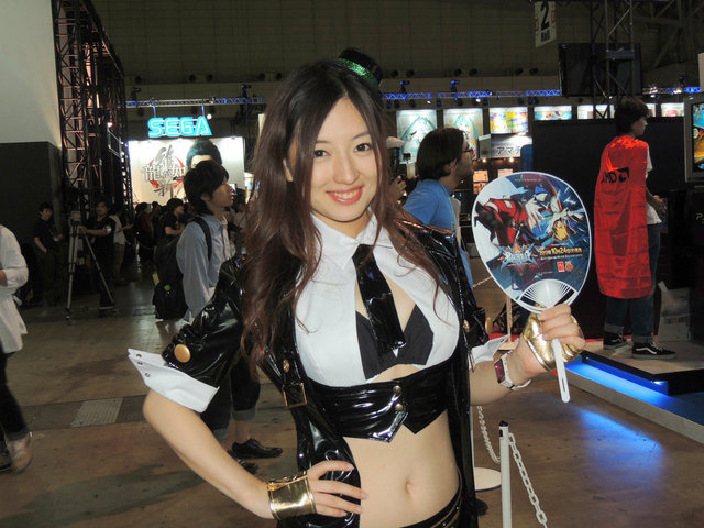 【東京ゲームショウ2013】今年の美人コンパニオンさんたちをご紹介します