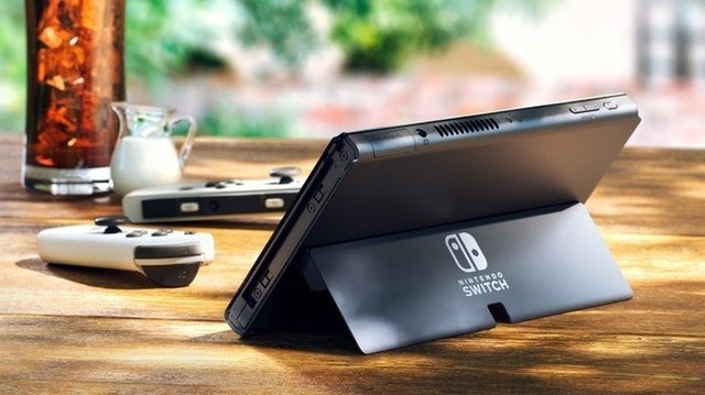 「新型スイッチ」は買い？ それとも見送るべき？ 購入する前に押さえておきたいポイント7選