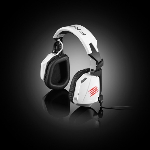 マッドキャッツ、ヘッドセット2種とゲーマー向けマウスを3月14日に発売