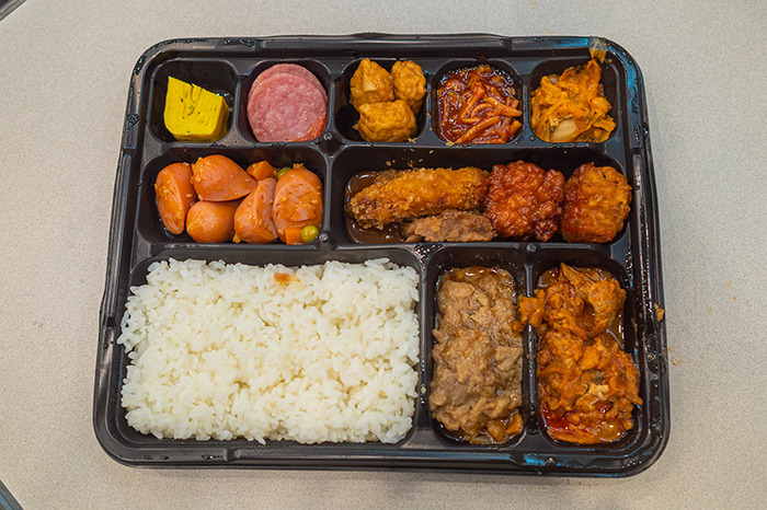 韓国のコンビニ弁当