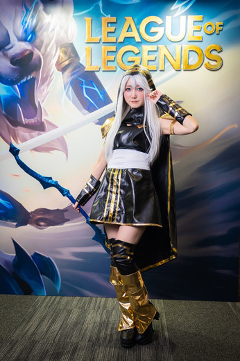 アッシュ/希林まおは(Twitter:@maoha_0x0)、撮影:乃木章