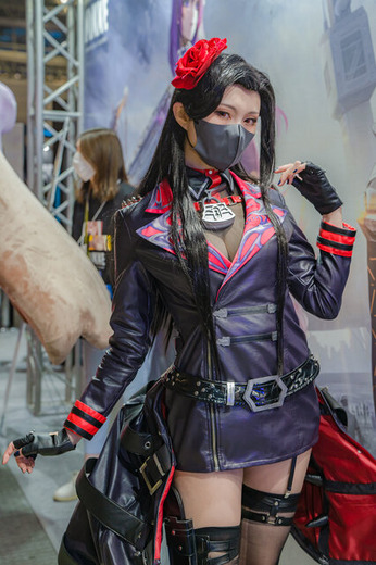 メイデン『NIKKE』/ハッシュ(@Hash_cos)