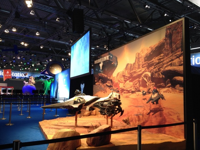 【GC 14】設営中のgamescom会場を先行偵察、開幕直前フォトレポート