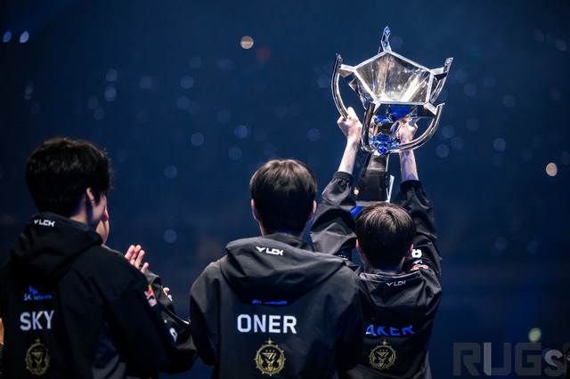 『LoL』Worlds 2023でFaker率いる「T1」が優勝…韓国大統領が祝辞を公開、eスポーツ史上最高のピーク視聴者数を記録するなどお祭り騒ぎ