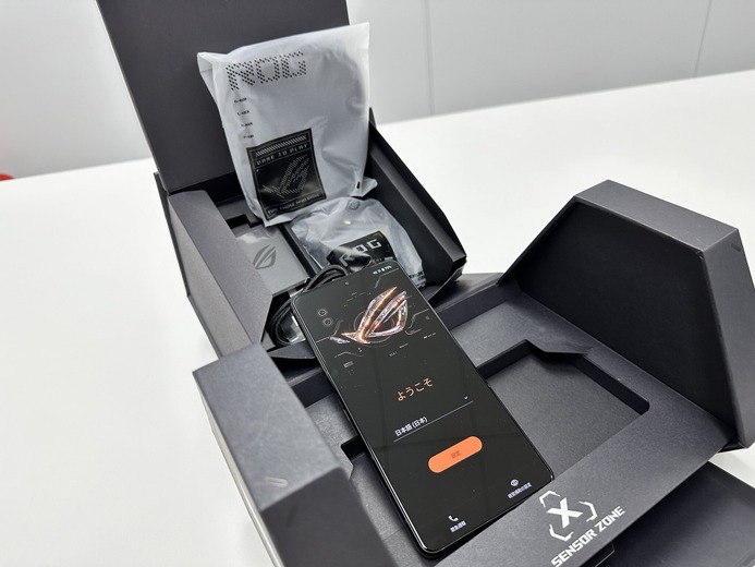 「ROG Phone 8 Pro Edition」“AIでのゲームサポート”の進化に驚かされる！“スマホゲームの最先端デバイス”を触ってみた【試遊レポ】