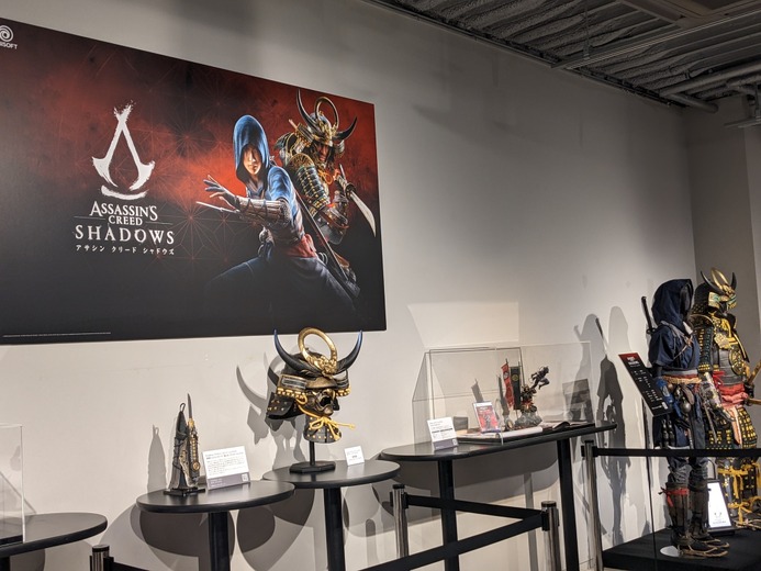 「アサシン クリード コラボカフェ LEGACY」が東京・原宿にて2日間限定で開催！週末は『シャドウズ』の展示物やコラボメニューを満喫しよう