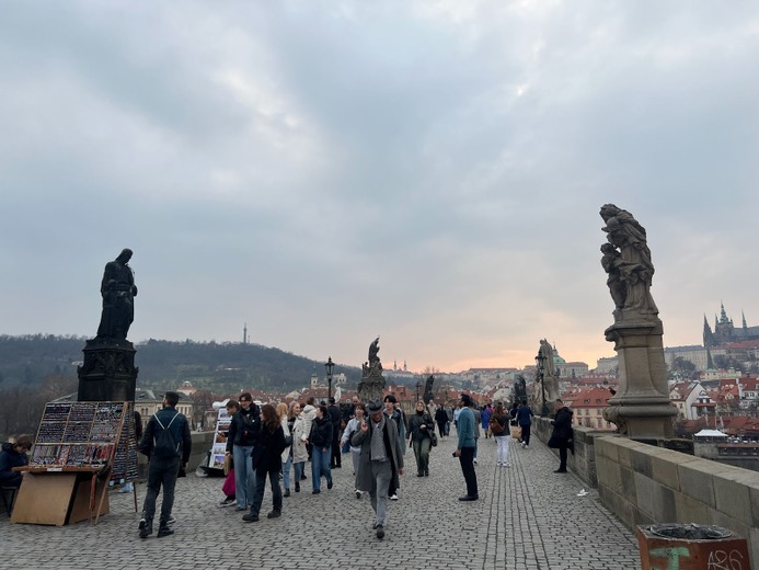 チェコ・プラハ市街地周遊レポ!『キングダムカム・デリバランス II』観光地をめぐる前に行っておきたい歴史と文化、芸術に溢れる街