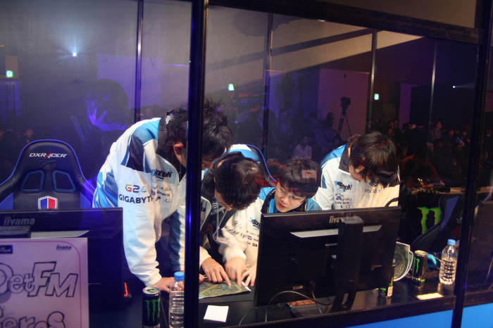 FocusMeがいよいよ世界へ！「LJL 2015 SEASON1 FINAL & IWCI 日本代表決定戦」会場レポ